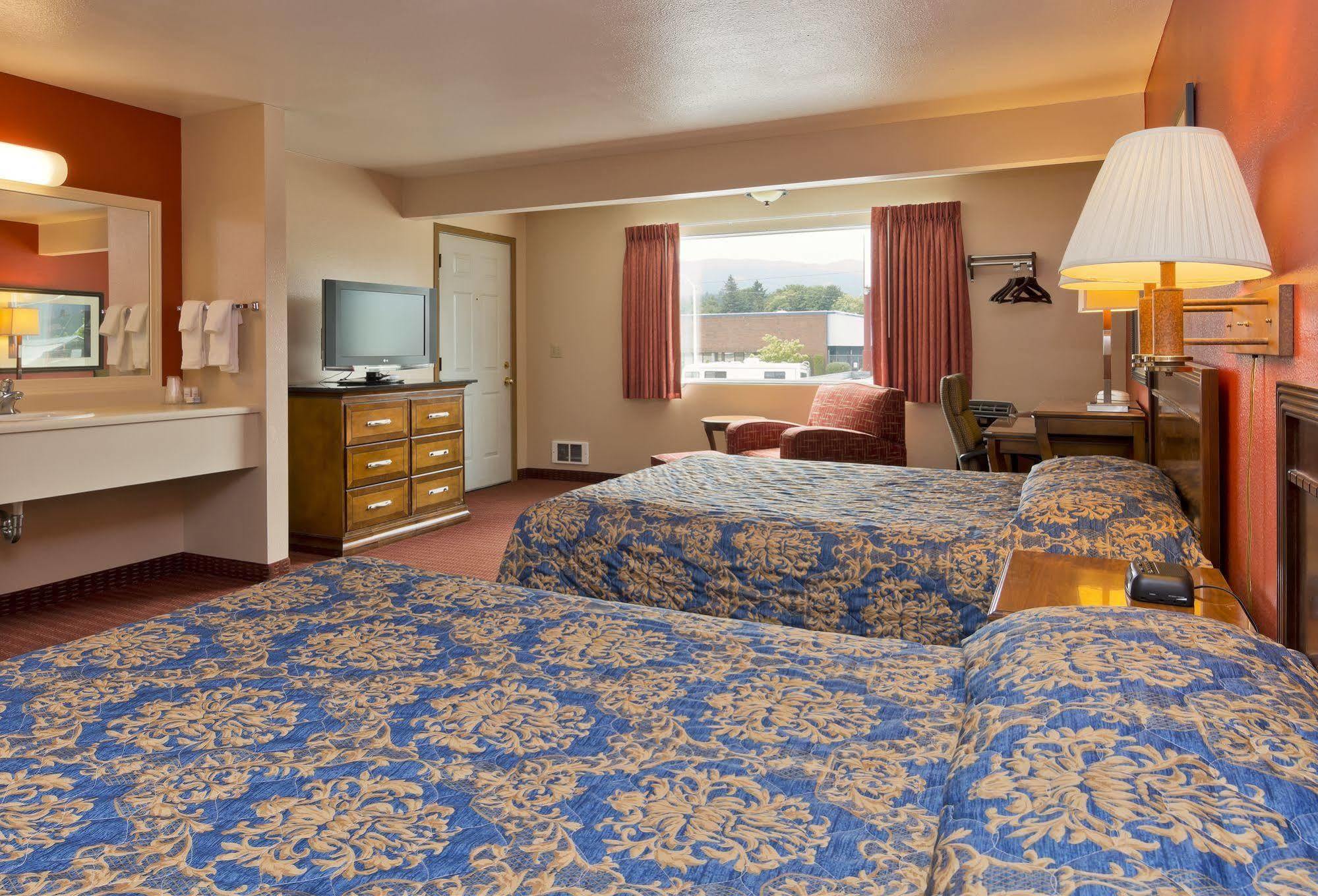Flagstone Motel Port Angeles Zewnętrze zdjęcie